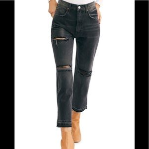 NWT Free People Lita Slim Leg Cropped Black Jeans